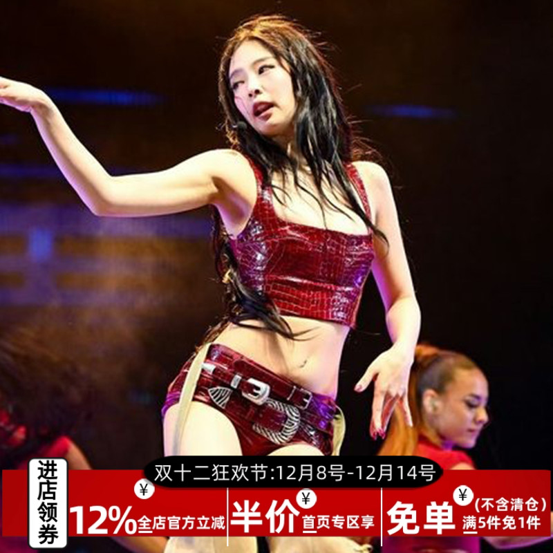 Jennie同款街头红色蛇纹皮革背心