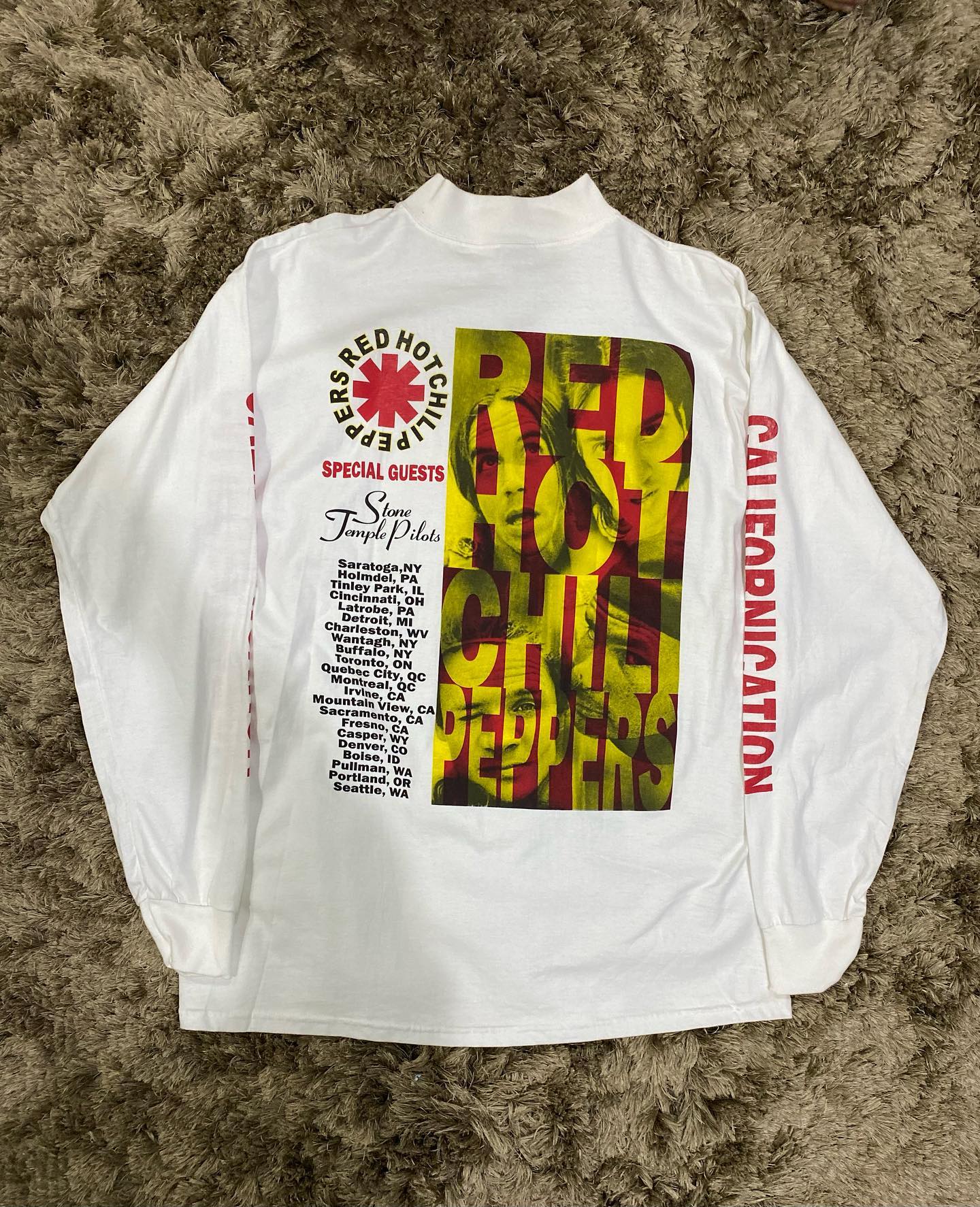 红辣椒乐队  tpp 1 贝斯手Flea 弗利