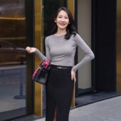 鼎奢山羊绒桑蚕丝一字领无缝一体针织打底衫 LadyJ 轻巧从容