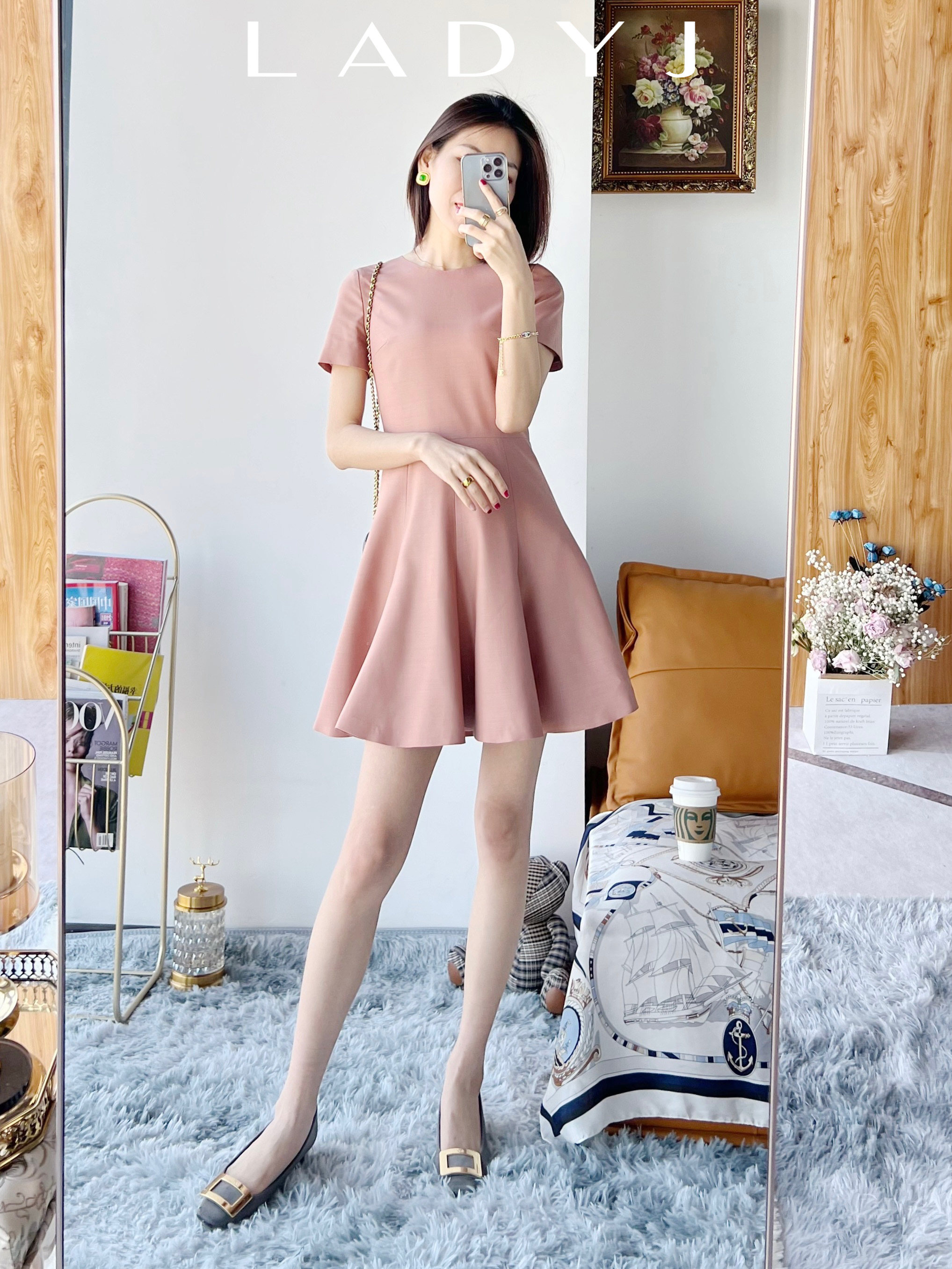 LadyJ-“D*or家经典”澳洲进口高支高密羊毛升级版百褶圆领连衣裙