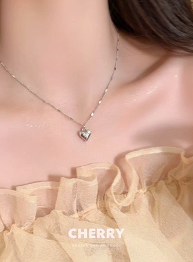 精致小巧爱心项链女轻奢小众高、