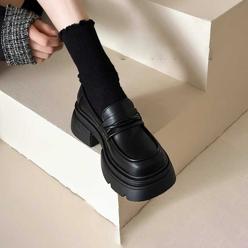 正品真皮厚底英伦风单鞋