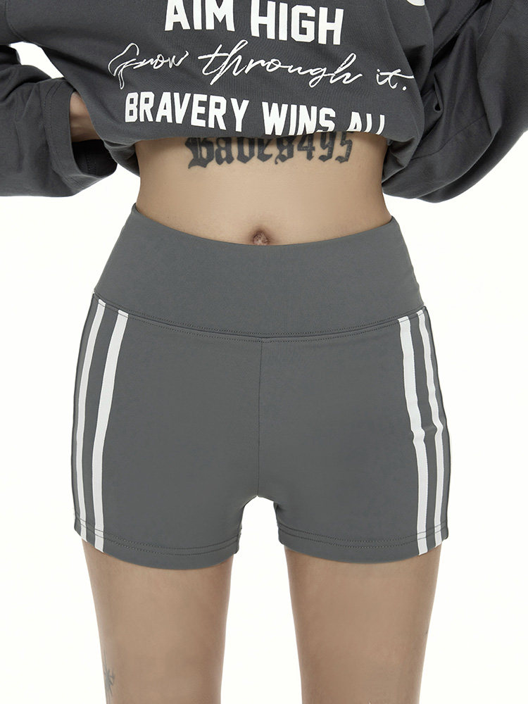 Wild Zero Sports Style Striped Tight Shorts for Women, New Autumn Model, Slimming, Color-Blocking, Versatile Casual Pants