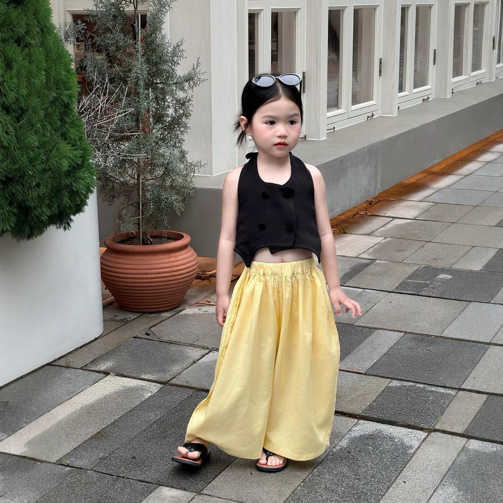 女童夏爵士风黑色短款双排扣亚麻