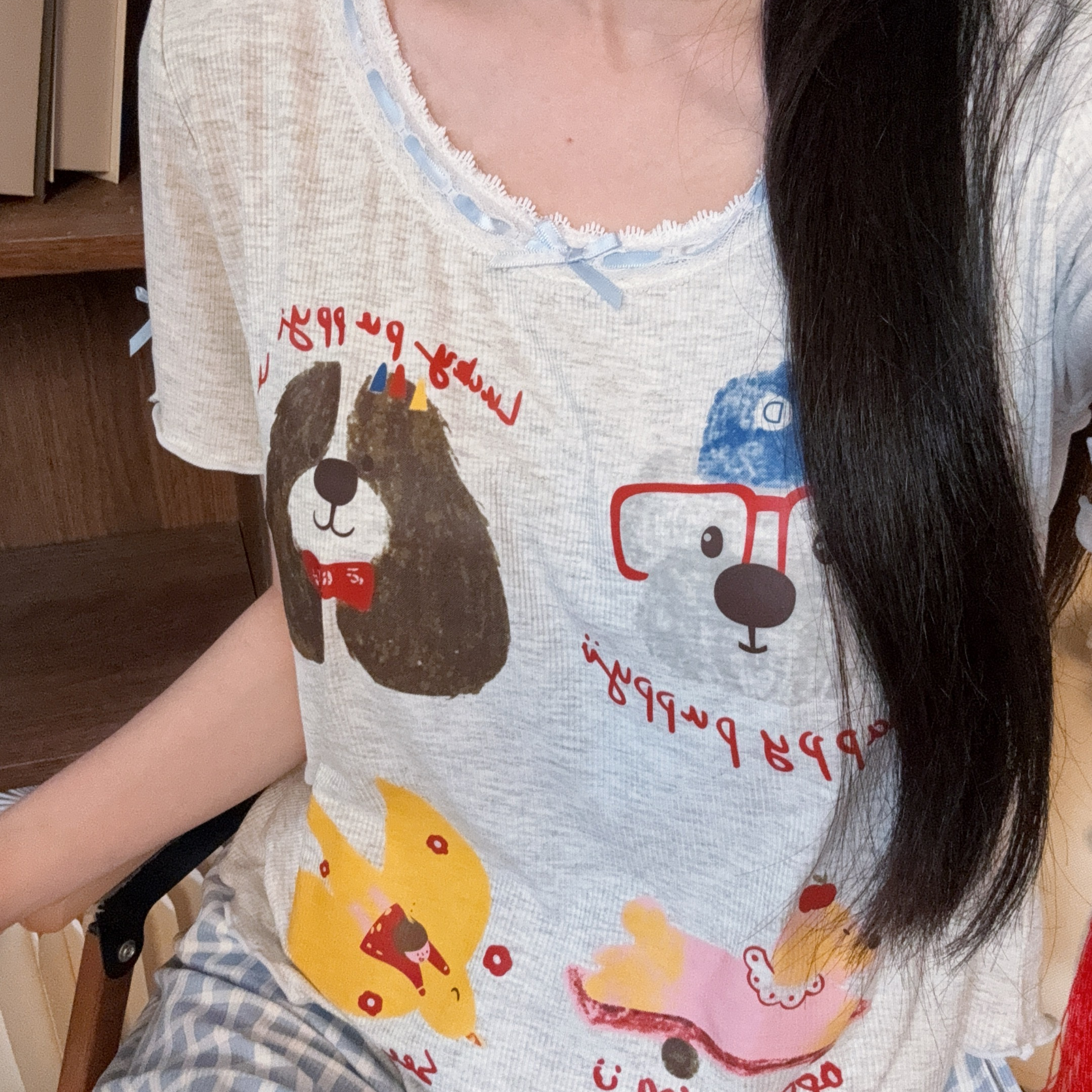 派对小狗~带胸垫女士夏套装~H66