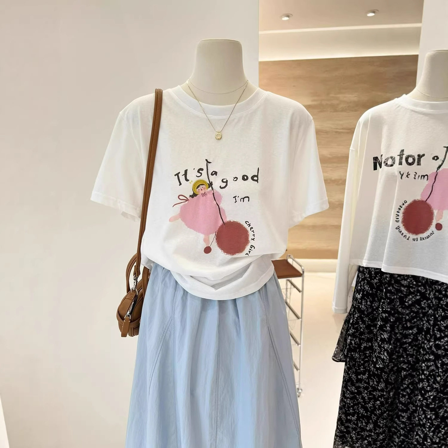 韩版字母短袖T恤女夏季新款宽松休闲显瘦百搭半袖打底衫圆领上衣