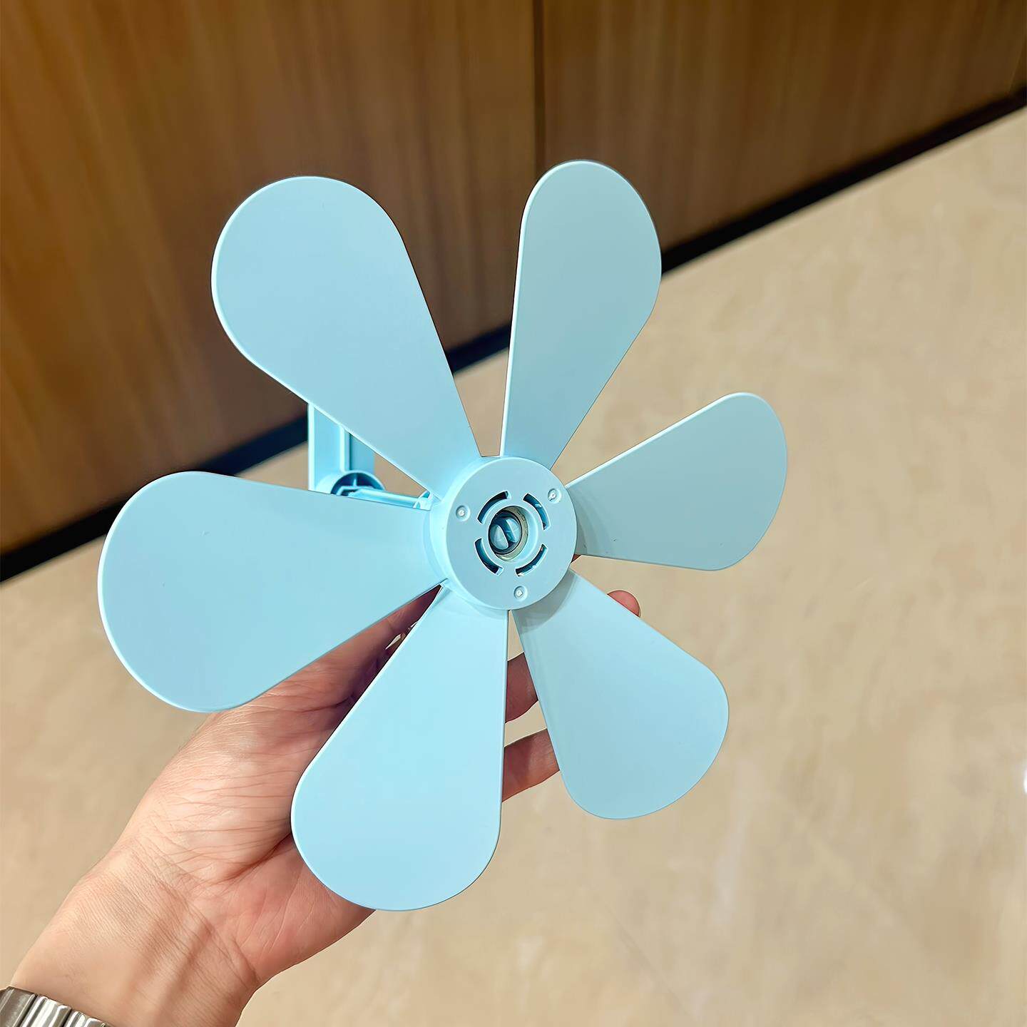 空气循环【防直吹空调疏风器】中