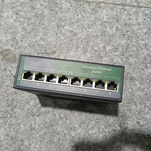 议价aopre D808G工业级以太网交换机8口百兆无维可维修