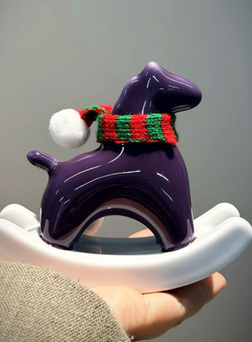 陶瓷小马摆件新年装饰