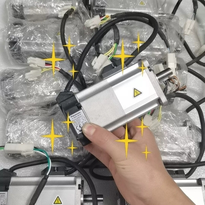 议价几乎全新松下MSMD022G1T三相电机，功能完好，发货前可