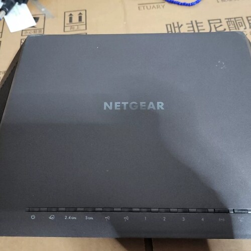 议价网件夜鹰R7000 双频千兆无线路由器带usb3.0。