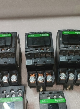 议价施耐德接触器LC1D系列，TeSys品牌，黑色款，成色漂亮。