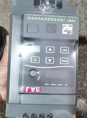 议价三晶变频器 VM600G-4T5R5 5.5kW