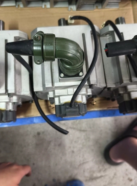 议价MHMJ122P1E 松下1.2KW伺服电机，原装拆机，实