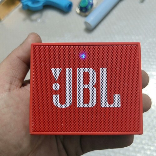 议价正品JBL蓝牙音箱，红色款其它元器件