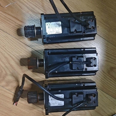 议价东菱1kw伺服电机，80DNMA2-0001DKAM-Z01