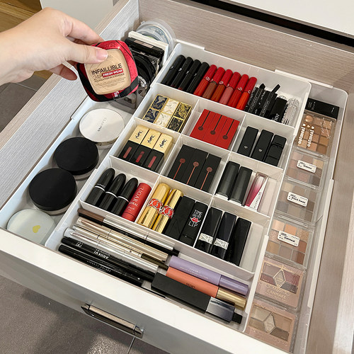 可伸缩抽屉分隔收纳盒