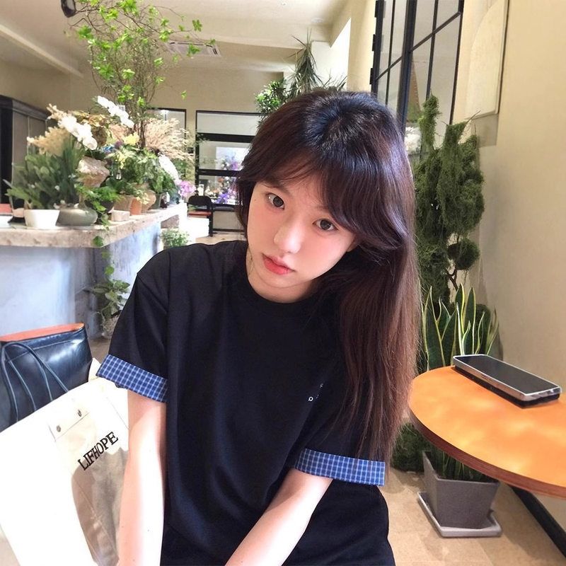 慵懒美式格子拼接黑色短袖t恤女夏季字母刺绣设计感宽松百搭上衣