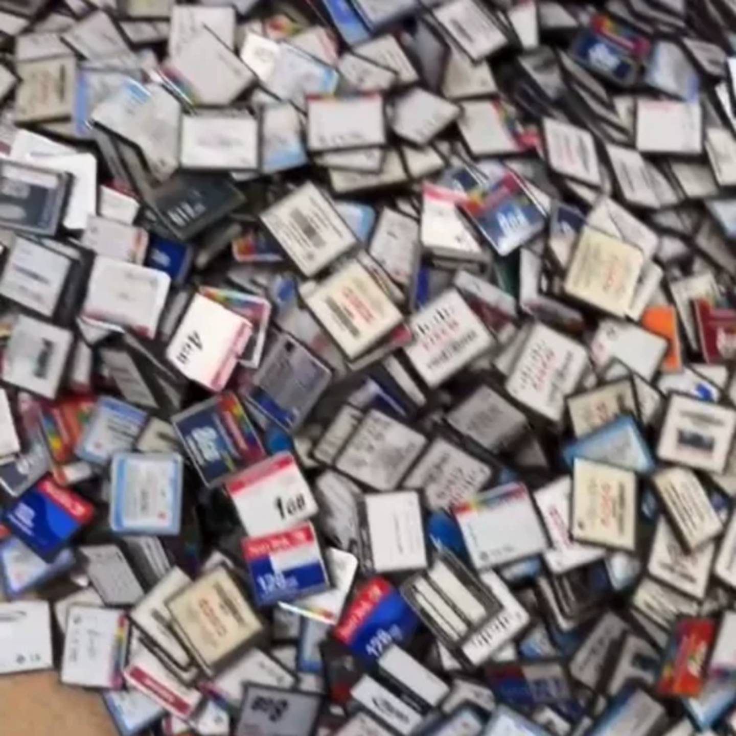 可维修CF卡 32MB 64MB 128MB 256MB 512议价