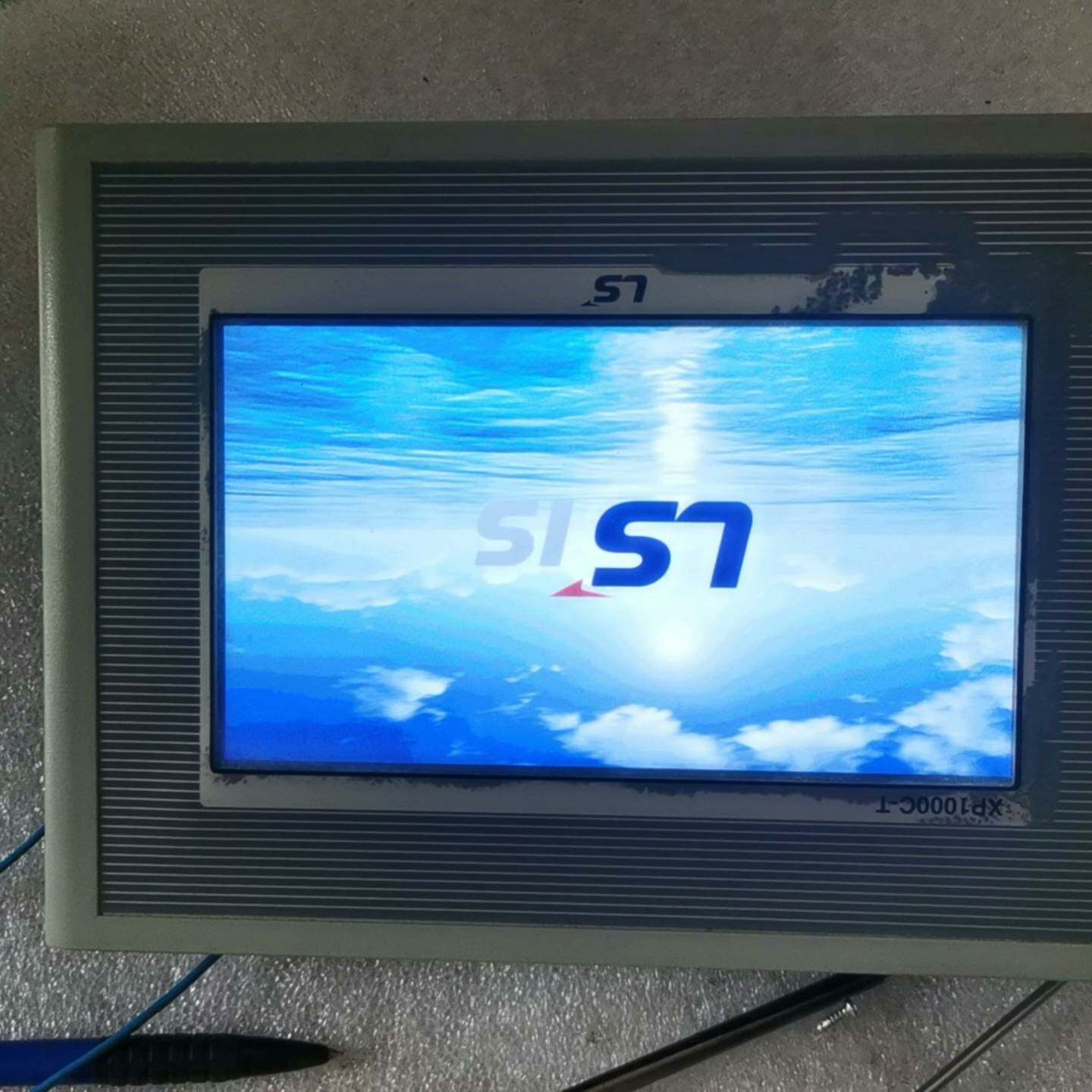 可维修产电触摸屏XP1000C-T,测试正常,有需要的议价
