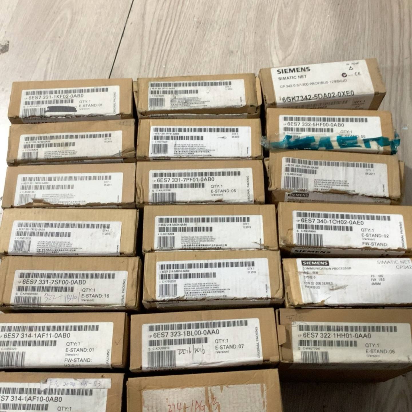 可维修西门子300PLC 331-1KF02议价