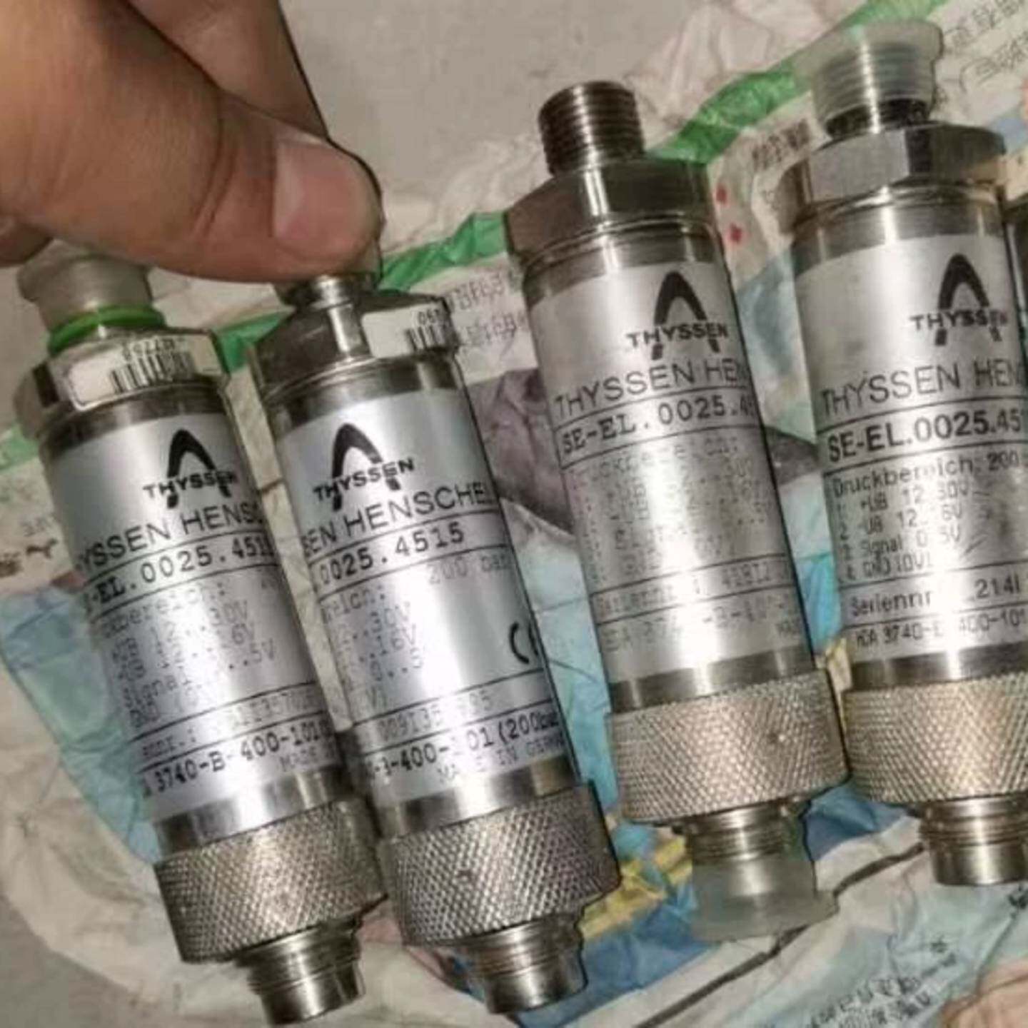 可维修正品THYSSEN德国压力传感器 HDA 3740-议价
