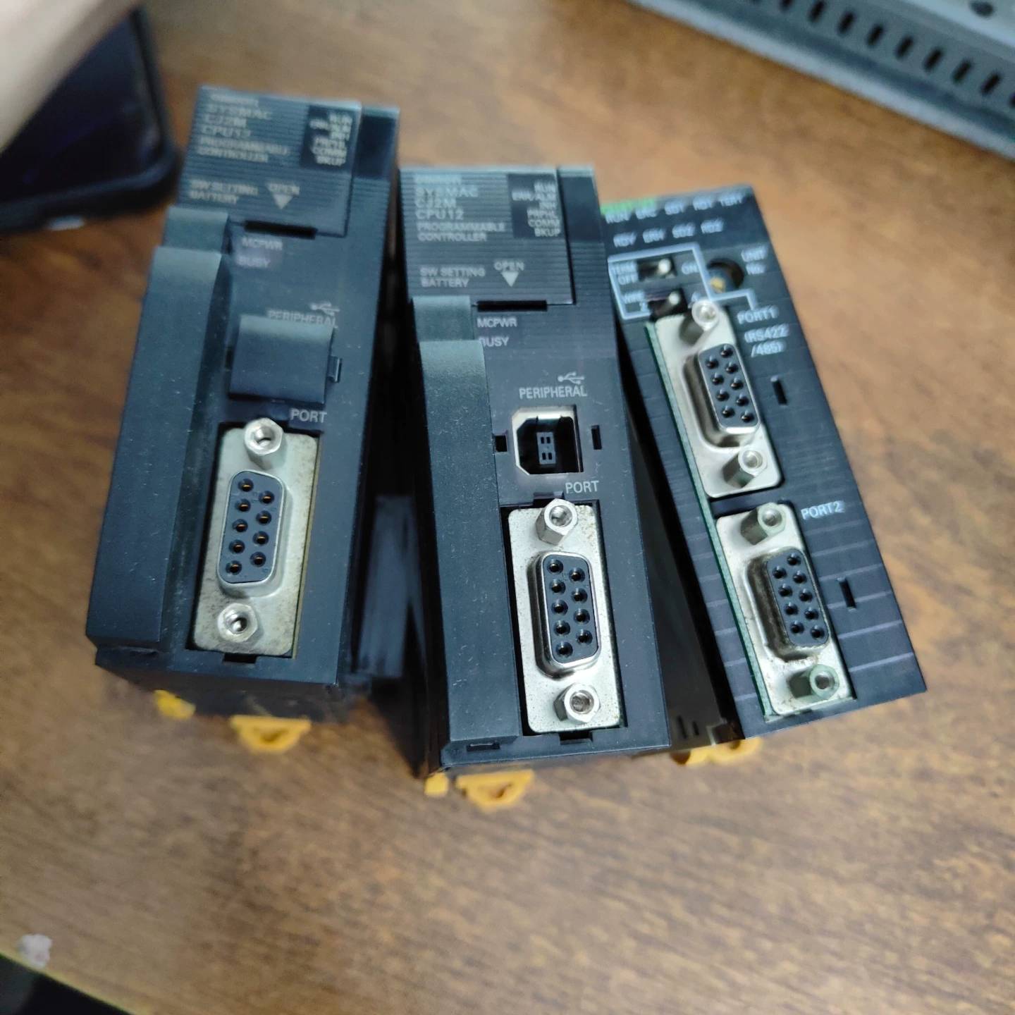 可维修欧姆龙CJ2M-CPU12议价