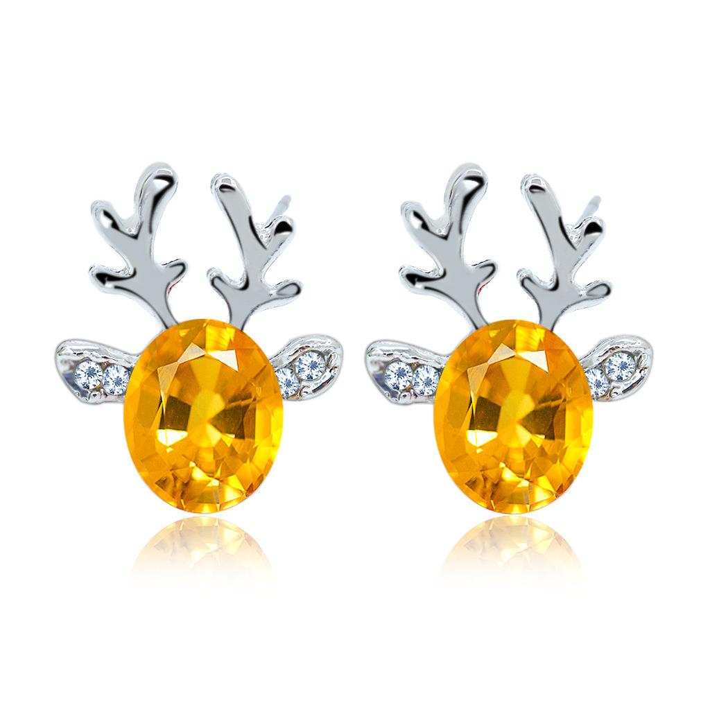 crystal earrings with a three-dimensional style and earrings