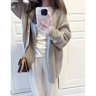 高级感燕麦色针织开衫 慵懒风宽松显瘦外搭休闲百搭上衣 外套女秋季