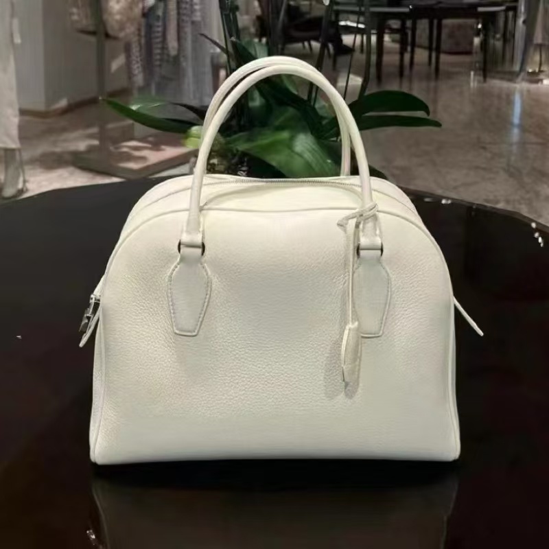 真皮头层牛皮大容量保龄球手提包