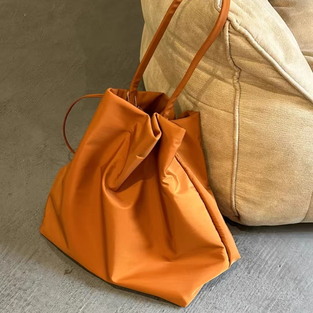 娘娘同款醋酸带饭单肩包购物袋