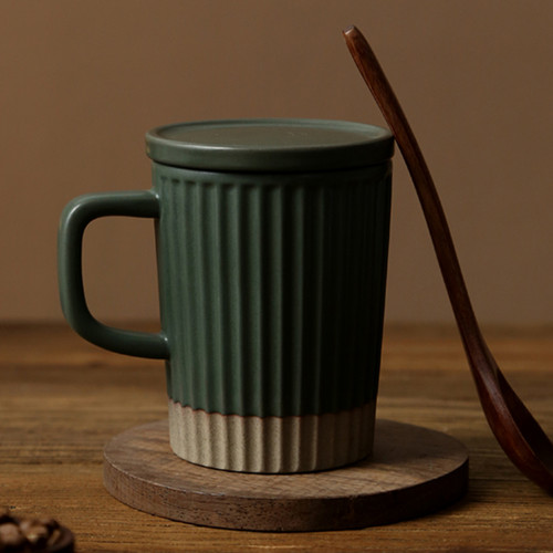 陶喜屋原创粗陶竖纹带盖勺马克杯