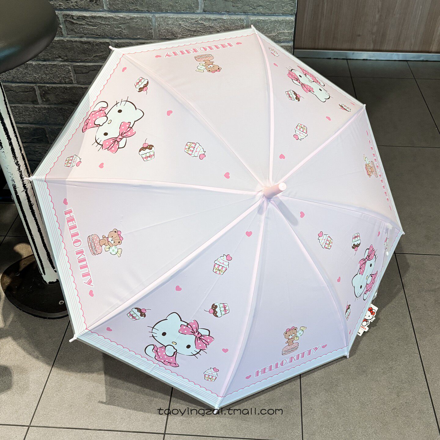 凯蒂猫可爱长柄伞可爱卡通雨伞图片