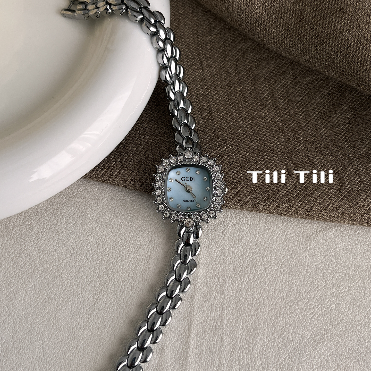 TILIG125轻奢小表盘镶钻女士手表