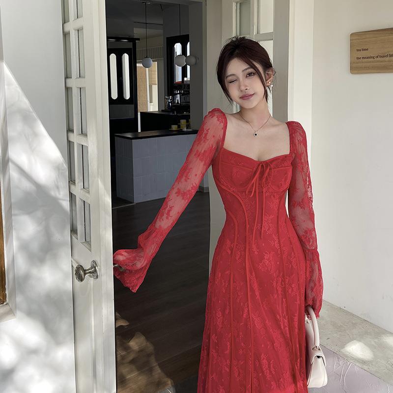Pure desire to show off the chest lace hem dress style long