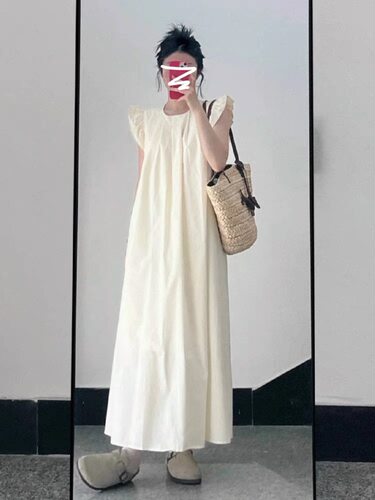 度假风连衣裙杏色小飞袖中长裙子