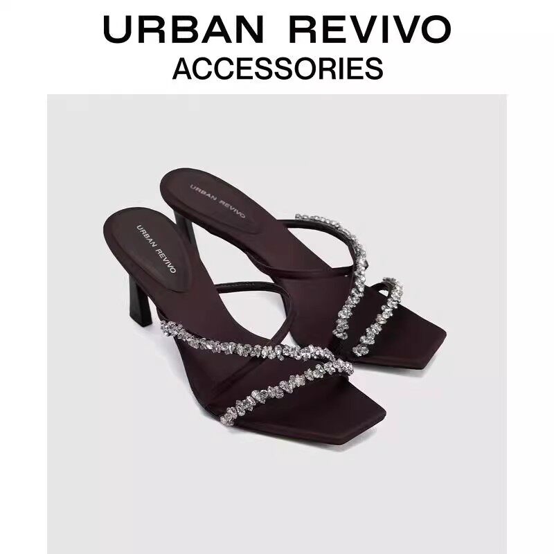 URBAN REVIVO202时装凉鞋