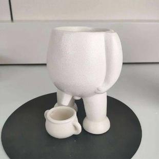 Plant Planter Pot Novelty with Resin Peeing