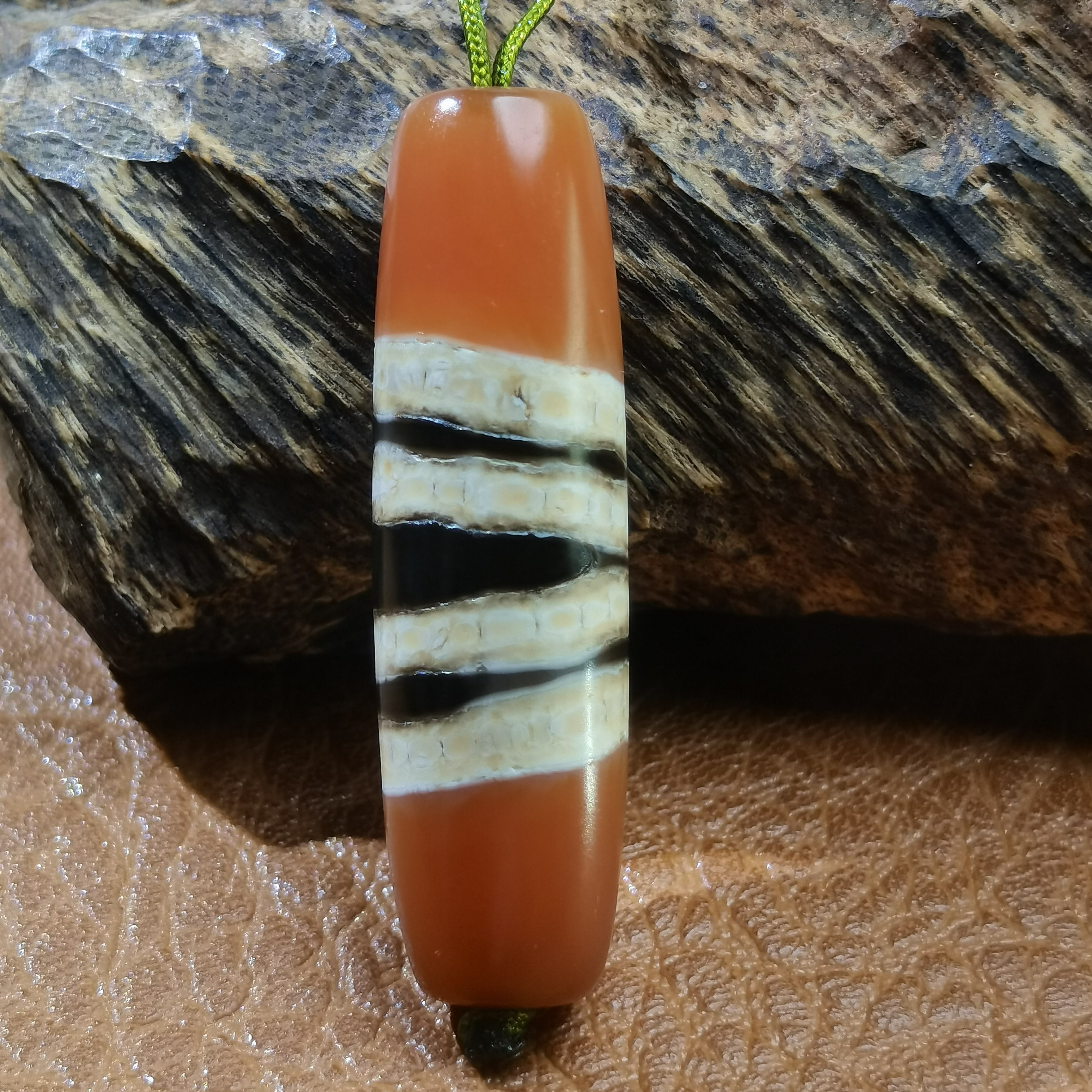 藏系真品尼泊尔三色七线古珠咬色扎实玛瑙玉髓珠藏式锁骨链配饰