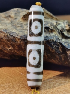 地门四眼天珠藏传九眼石页岩玉髓玛瑙真品油润老气大气浑厚