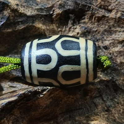 藏地回流咬色扎实十瓣莲花寿珠光气内敛玛瑙玉髓珠藏式锁骨链配饰