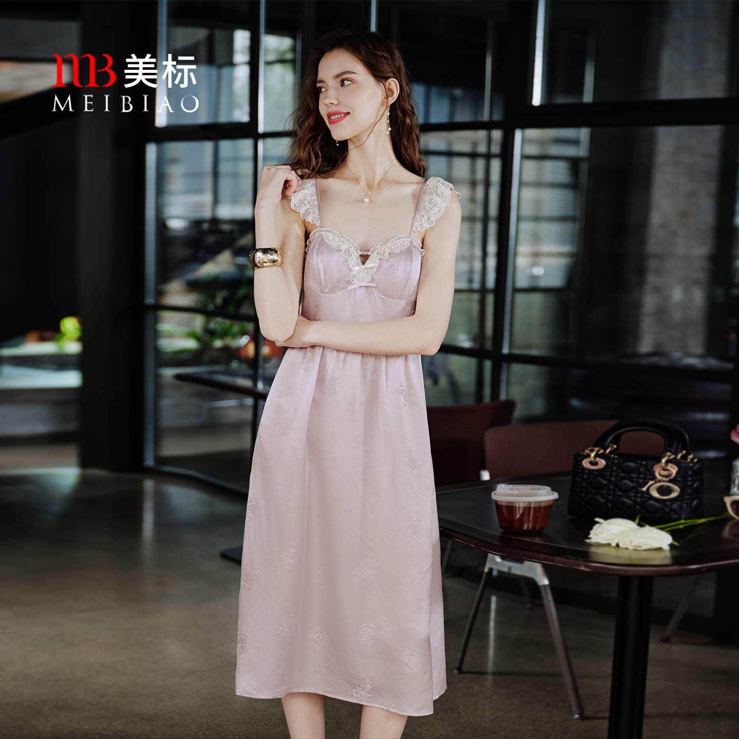 美标女士真丝吊带长裙睡袍两件套图片