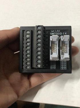 [议价]QITAI威泰QMT003通用端子台，黑色外壳，镀金