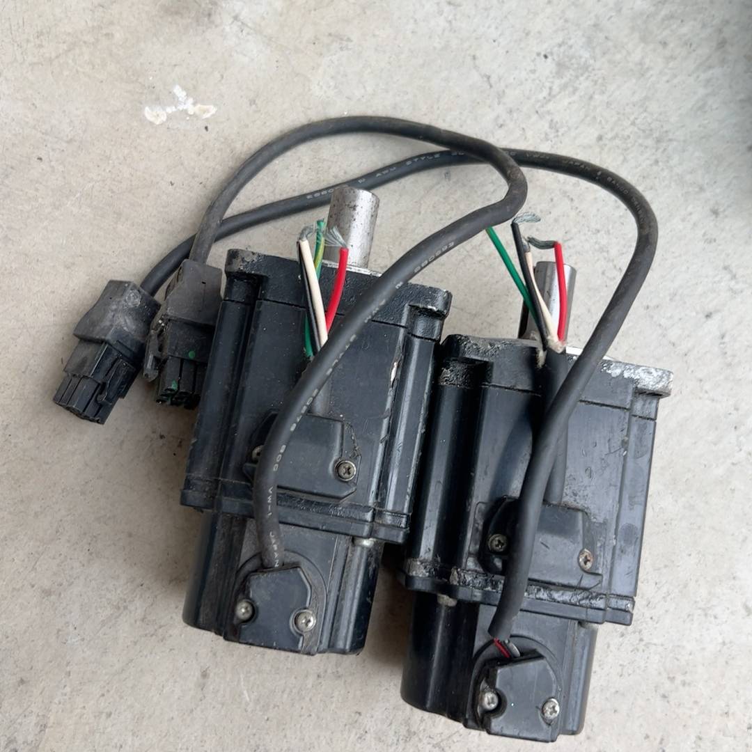 [议价]富士伺服电机GYS201DC2-T2A-G25S，200W功