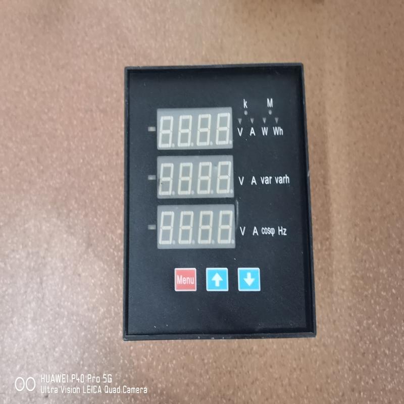 [议价]SB-1M2S4多功能电量仪表 ，成色如图，需要的私