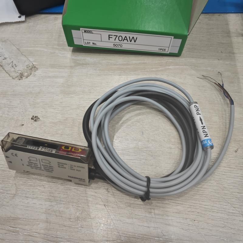 [议价]TAKENAKA中F70AW接近开关，日本，带线，