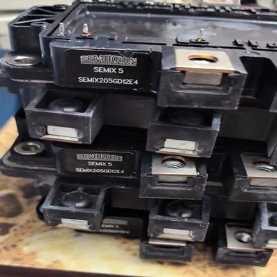 [议价]SEMiX205GD12E4 模块 好用 功能好