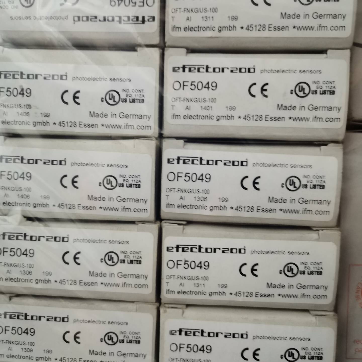 [议价]全新易福门OF5049光电传感器，德国制造