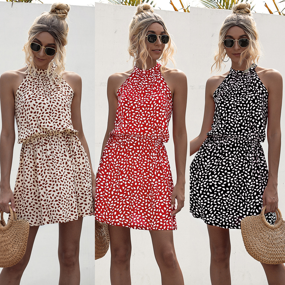 露肩挂脖绑带心形印花连