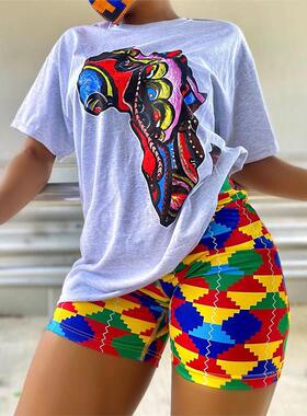 Abstract Print Top & Allover Print Shorts Set印花休闲套装女